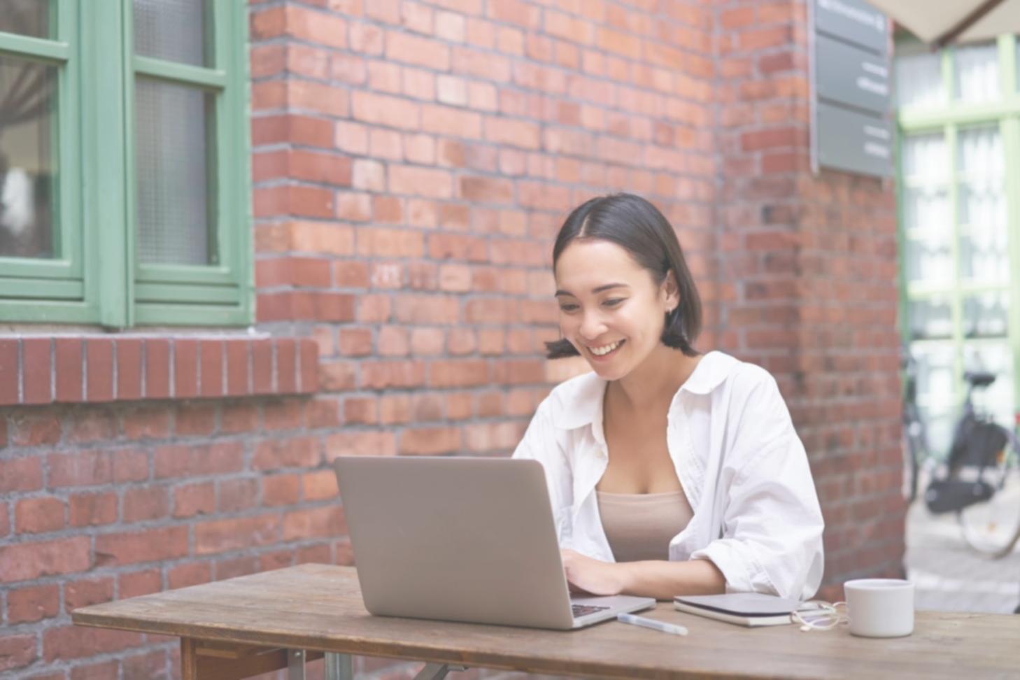 Yerel SEO eğitim materyalleri ve analiz ekranları